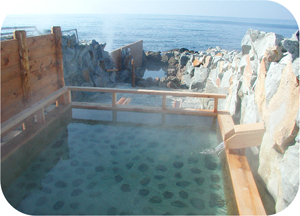 (写真)白浜温泉・崎の湯